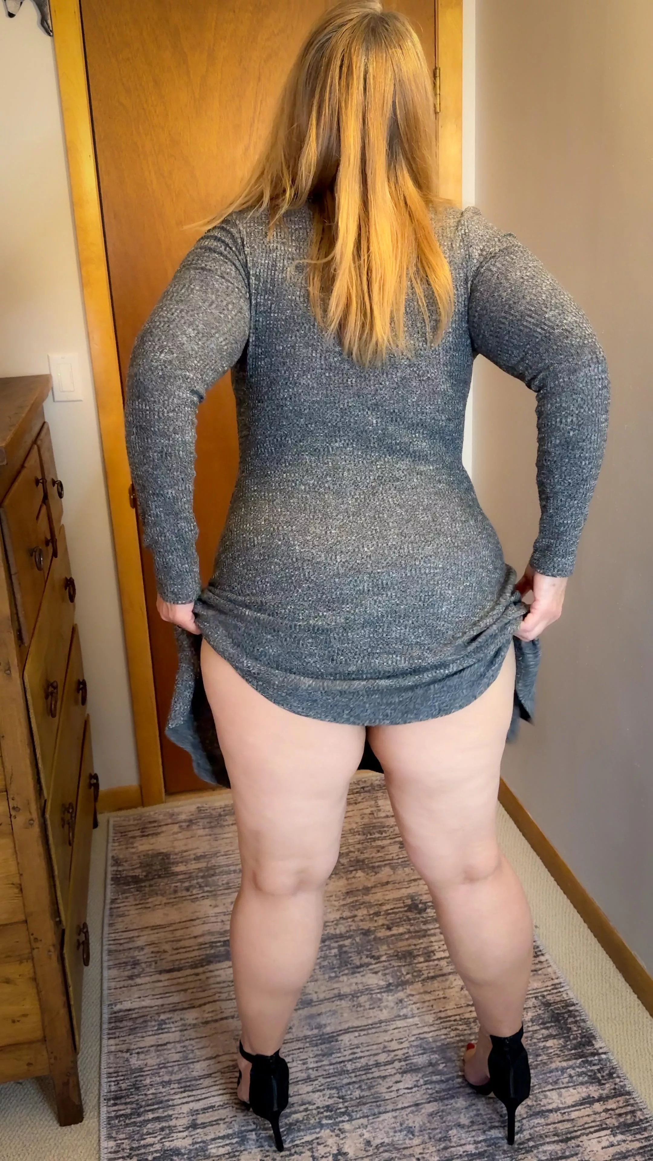 Please rate my 50+ mom ass