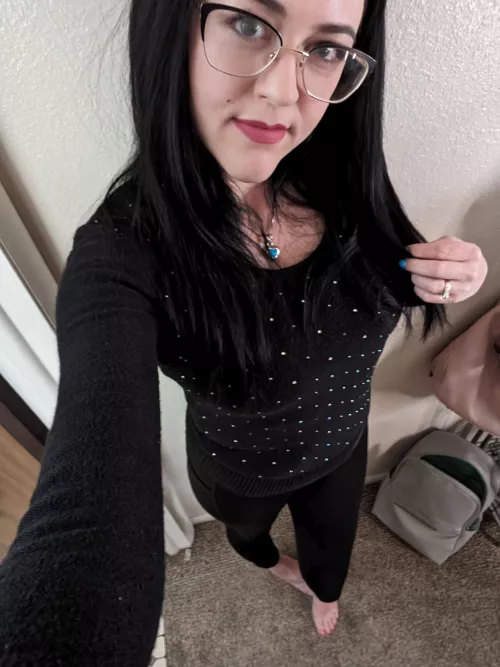 Sexy librarian vibes.