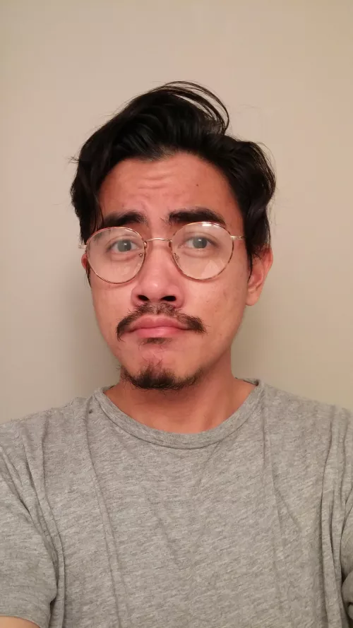 Testing the waters, definintely deleting this later. Heya!