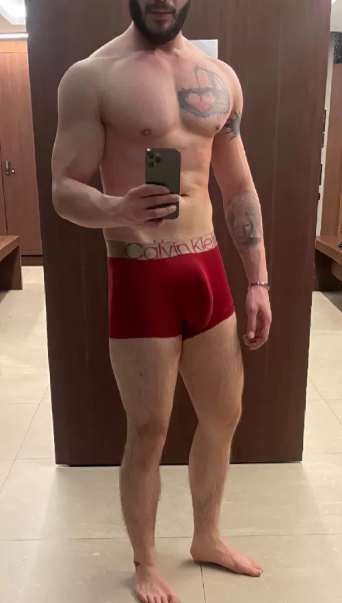 The guy ur Mama warned you about