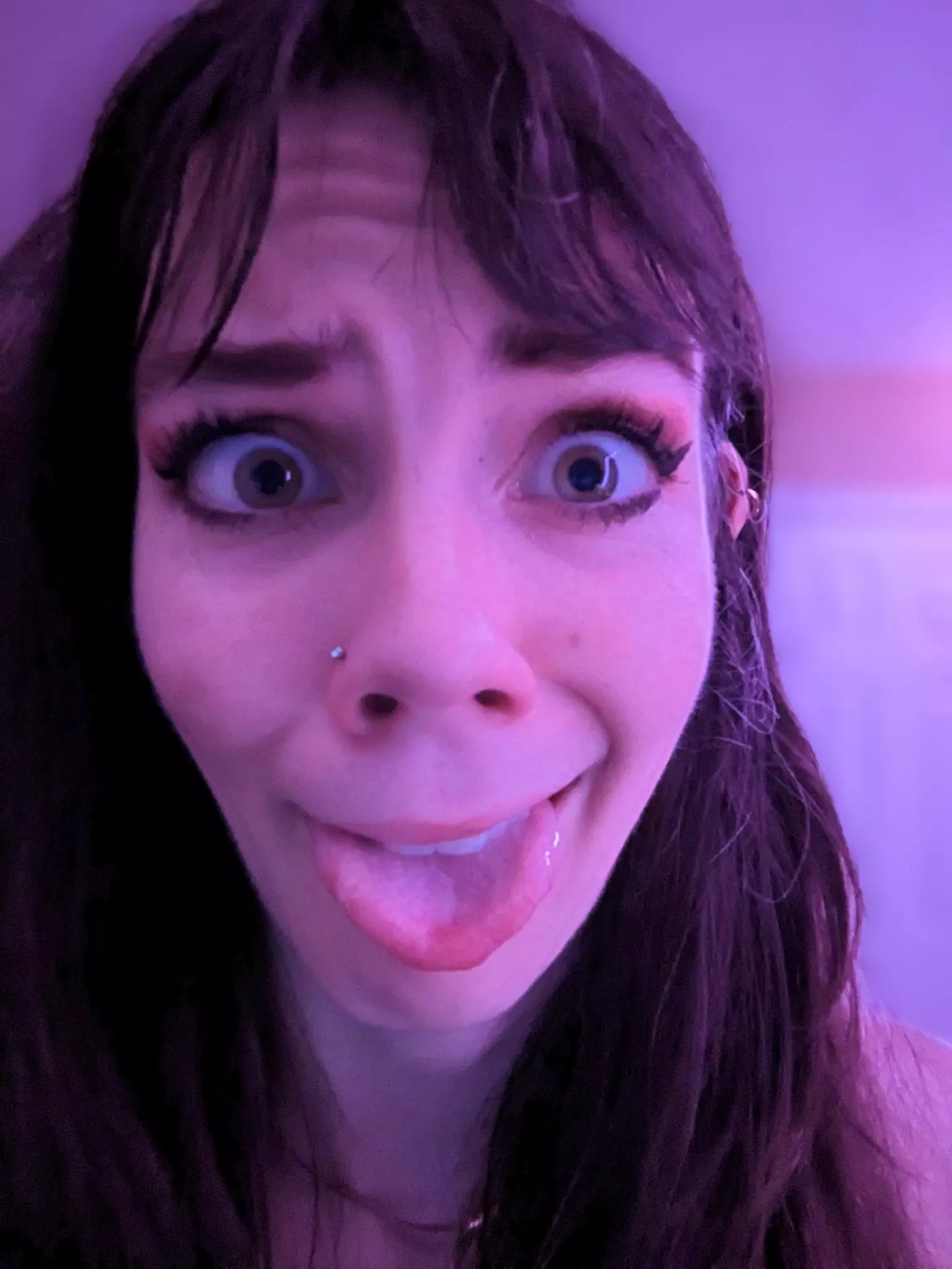 This face is so silly, it's almost cute. Almost... 😋🍭🎀 [GFE][PTY]