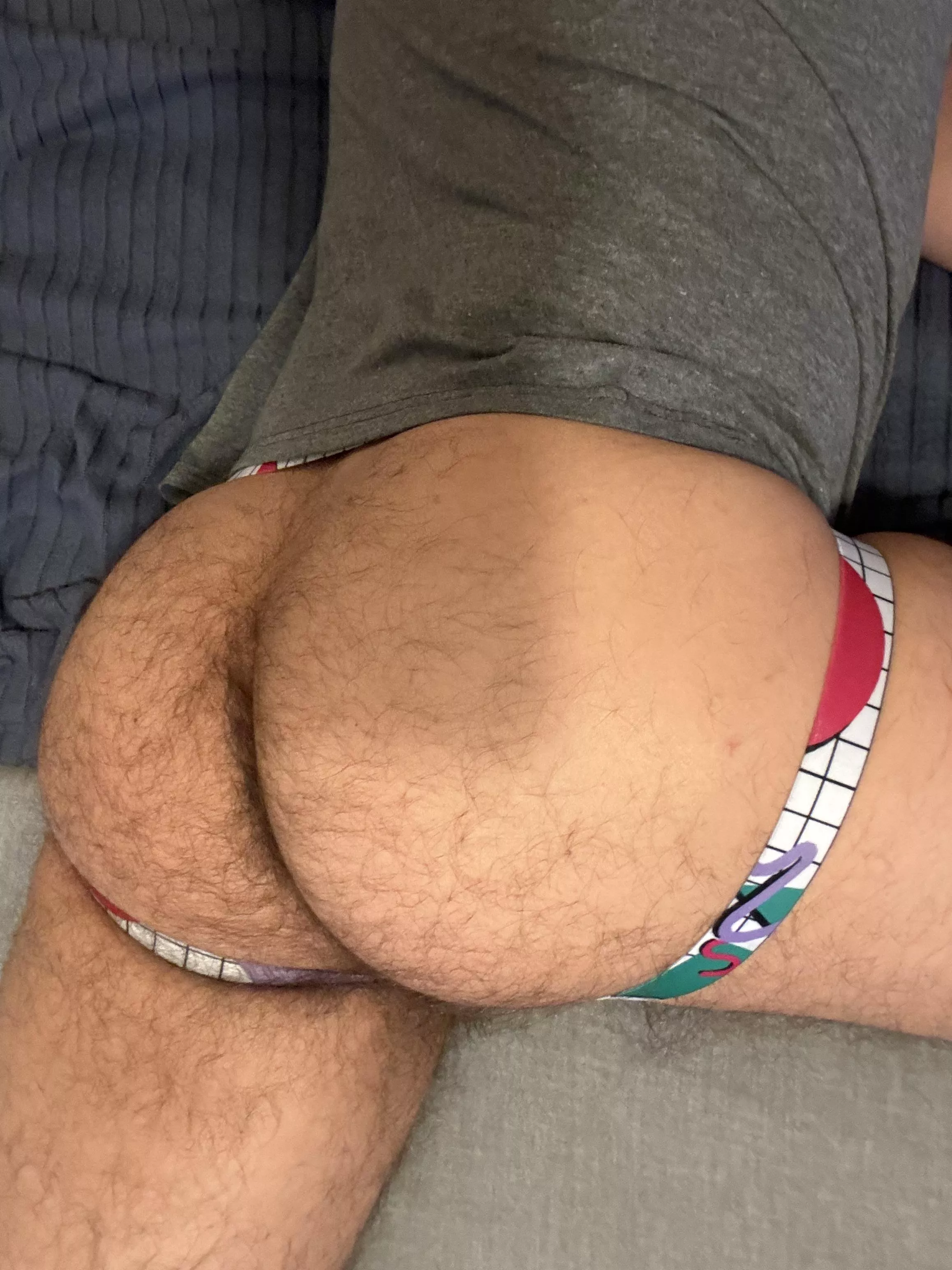 Turns out I enjoy the attention on here!