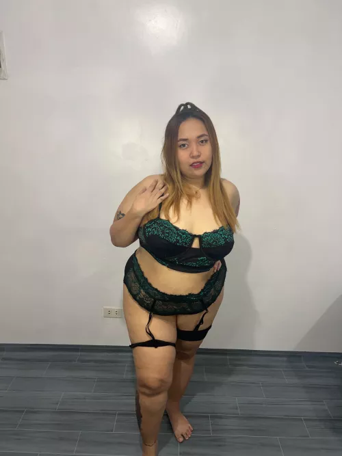 Want you to watch me get stretched