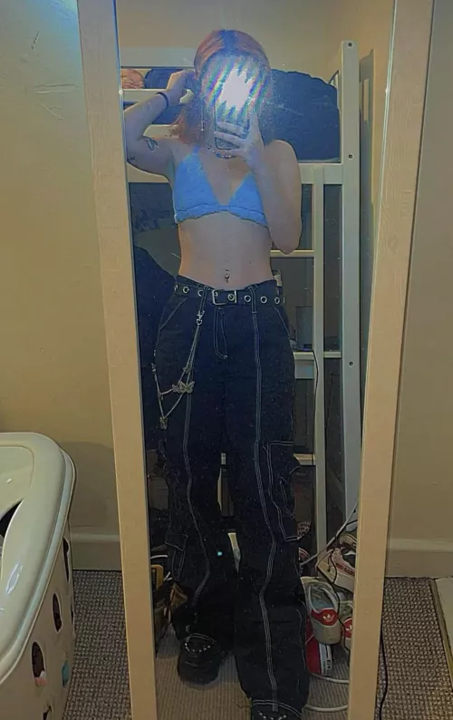 wanted to post this outfit :3