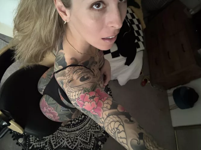 Woke up and ready to play 