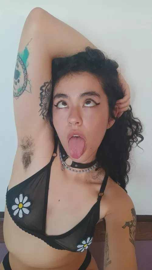 Would you lick my armpits on the first date?