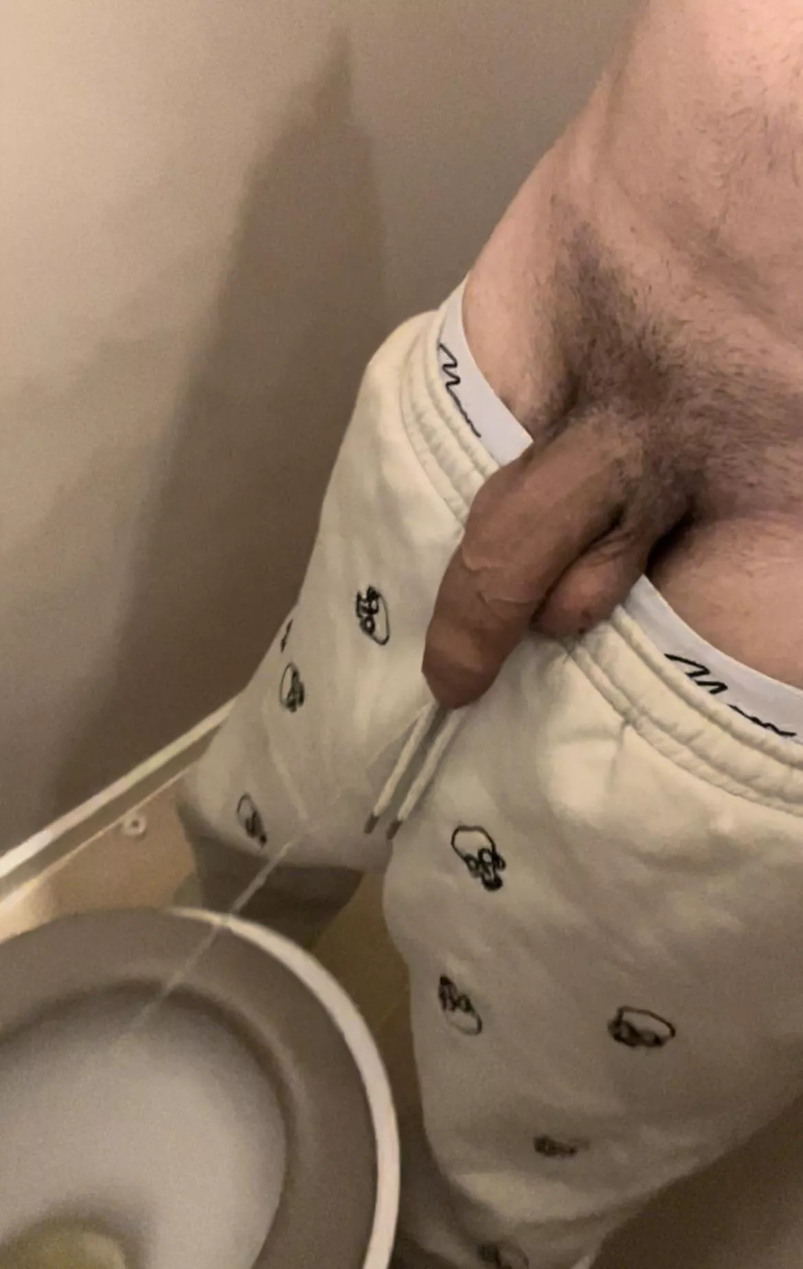 You like my hairy soft cock?💪🏼😈