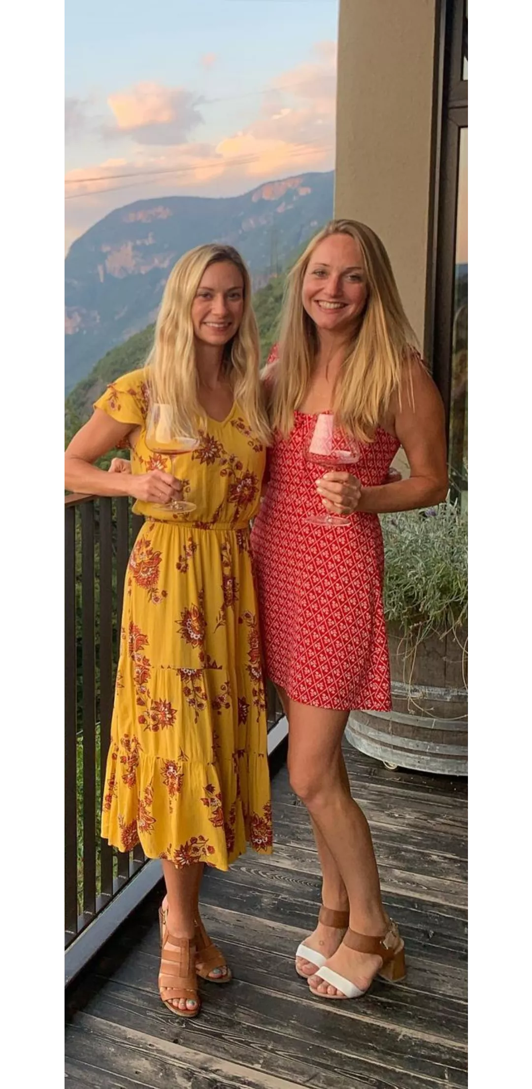 [2] blondes 