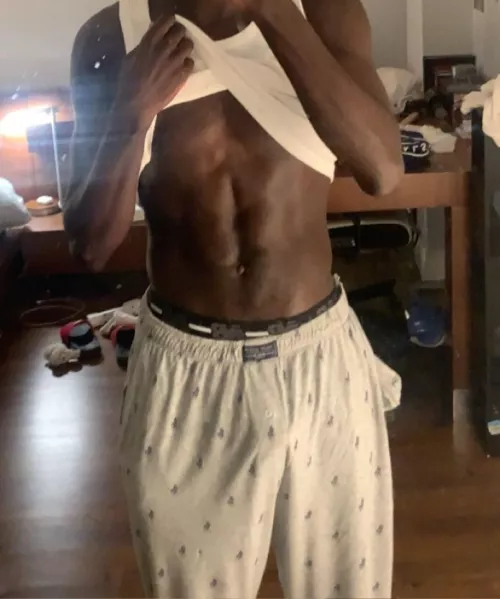 20 college athlete with bbc. face++ . Snap: valdezx01