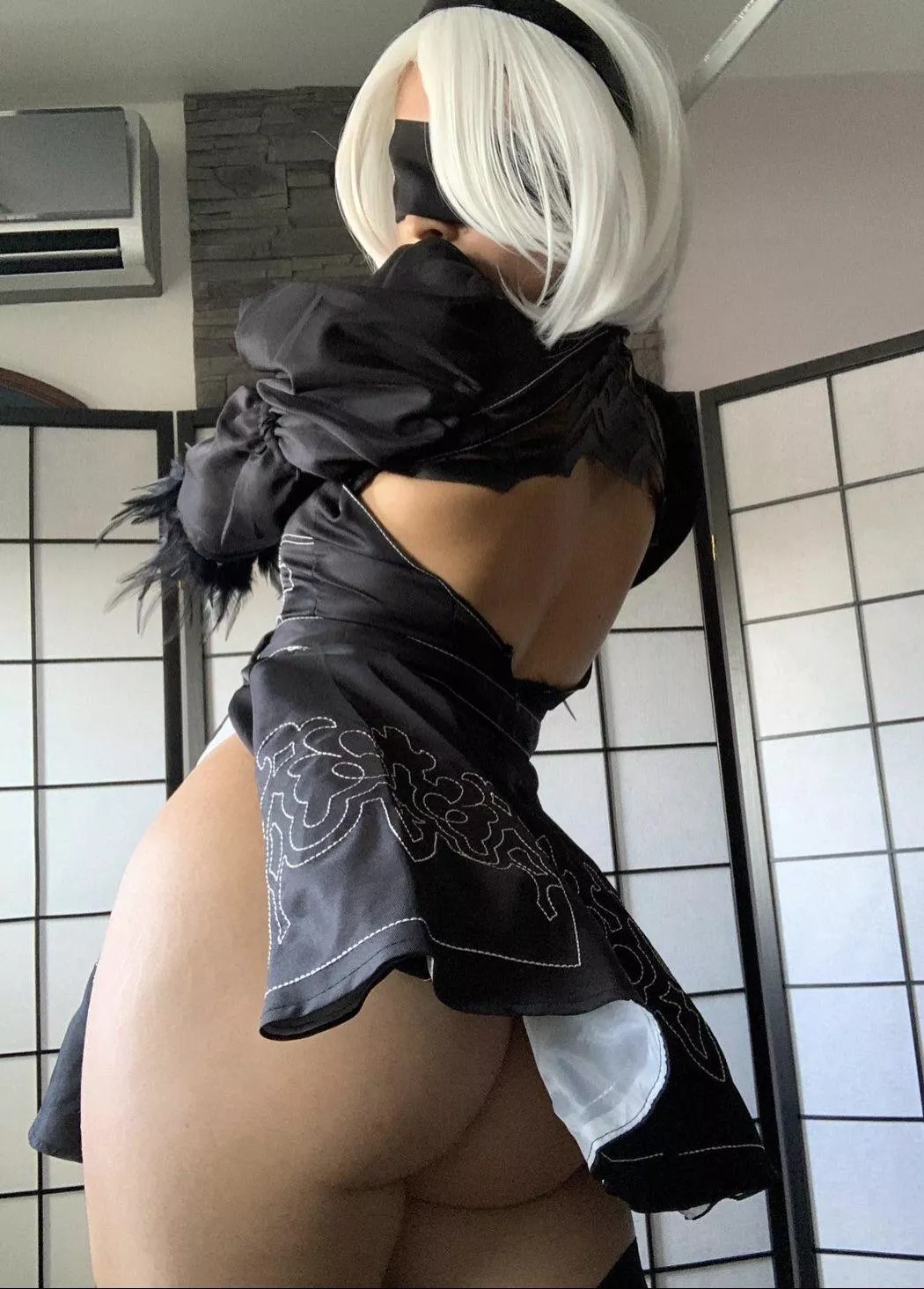 2B by Zephyra