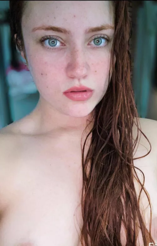 31 single and never married. How do I look without makeup?