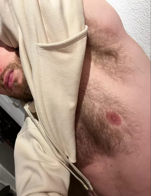 [35] After a long day... You can smell me 👃🏽👅