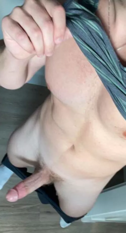 (35) happy hump day. Feeling good after my run 😉