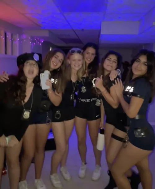 [6] Which College Girl?