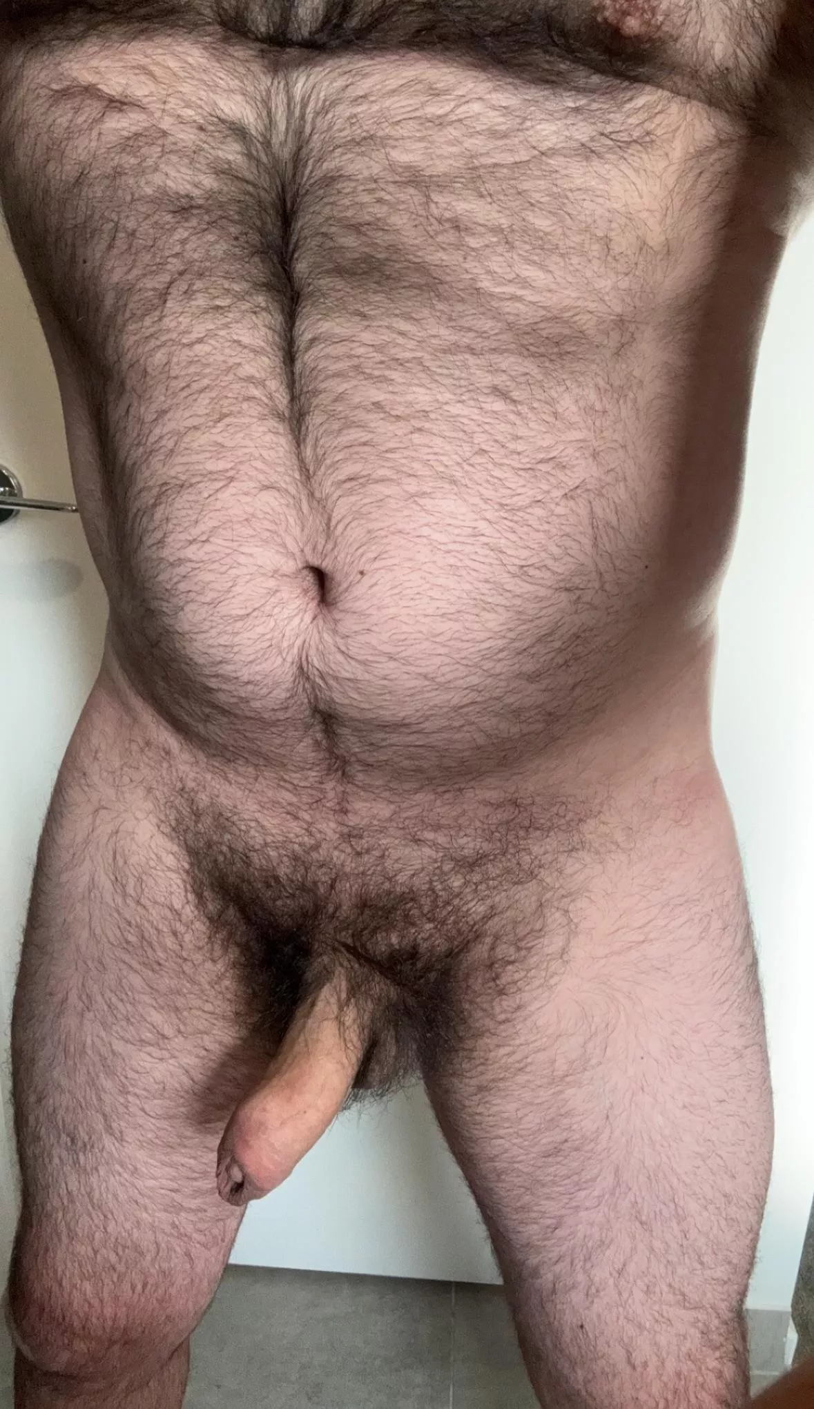 Bloody warm night. Naked it is (m) 😳