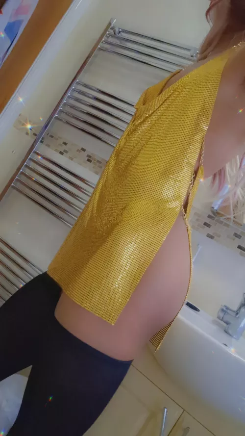 Can I be your golden girl? ✨✨