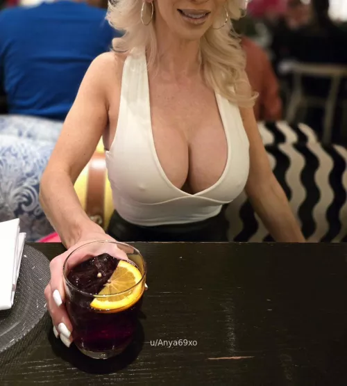 Cheers to large amounts of cleavage