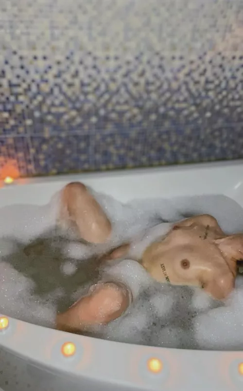 Come on, baby, let's have some fun in the bathroom