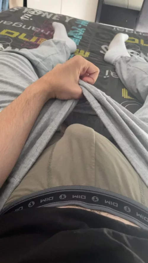 dm to see without the boxers