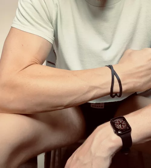 Do you like a veiny forearm?