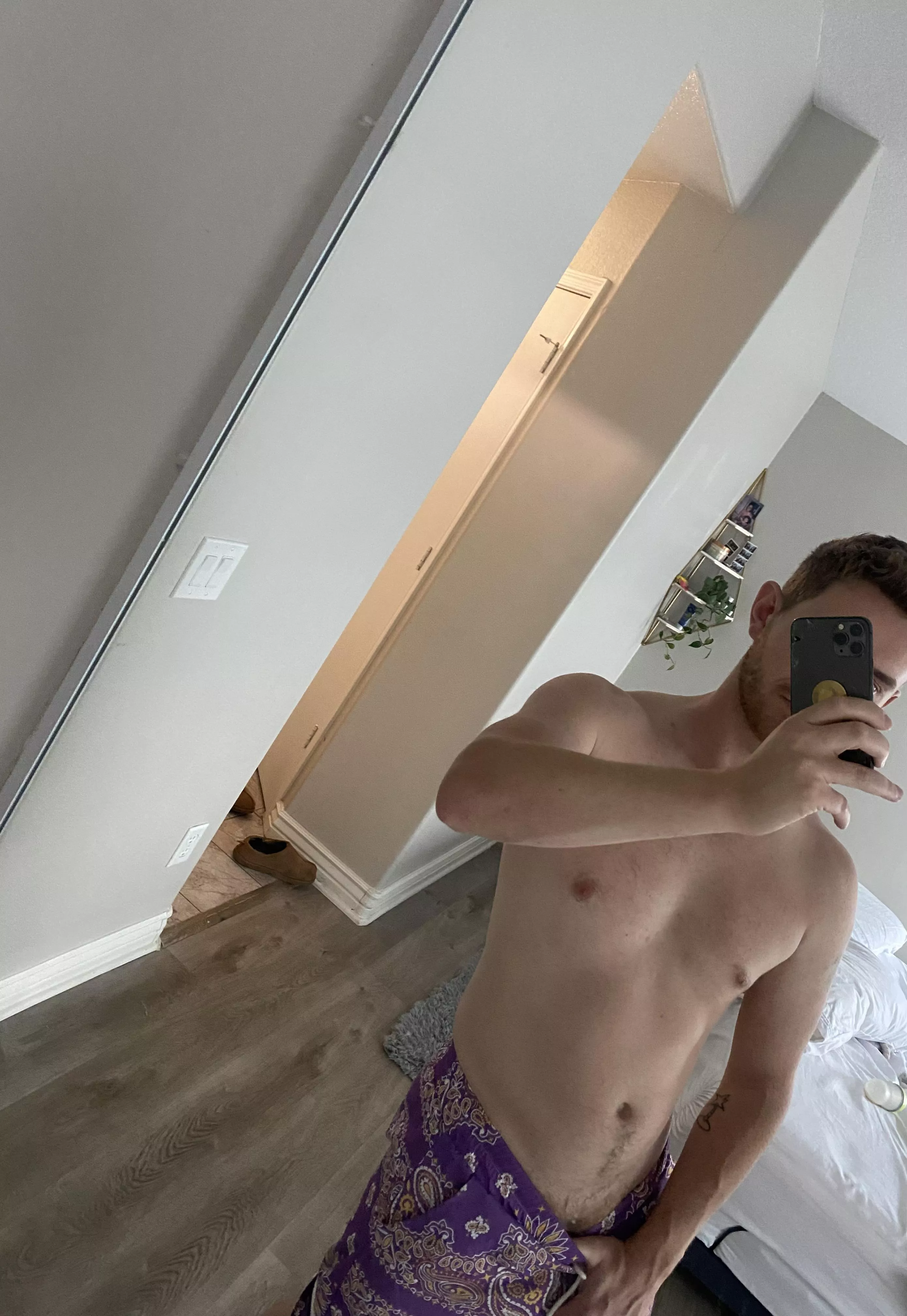 Do you think purple looks good on me? 💜