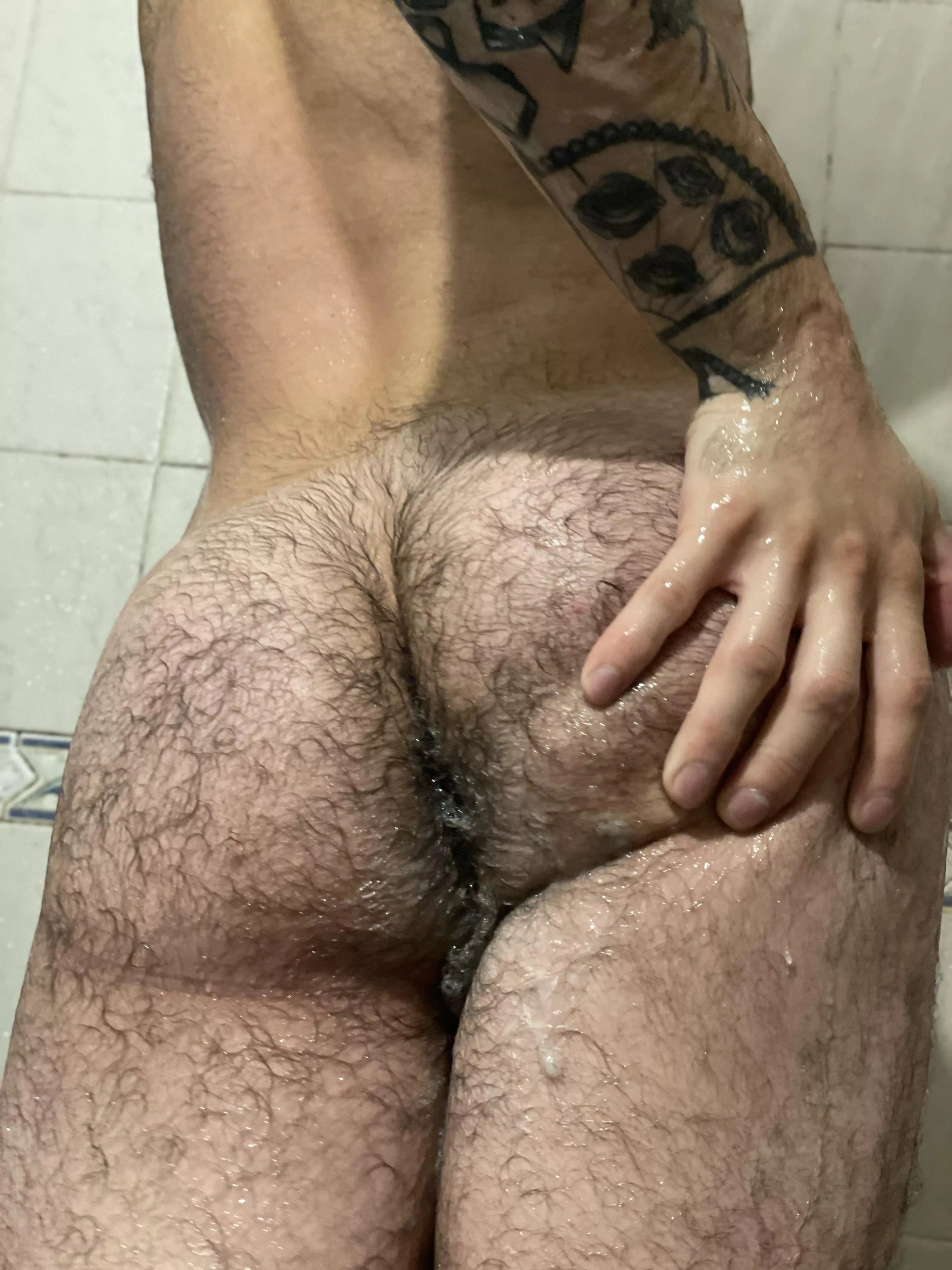 Do you wanna take a shower with me? 