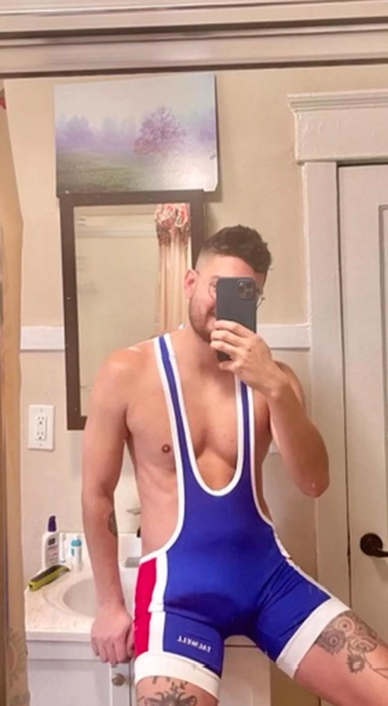 Fished this out of my archives. Sadly this singlet doesn’t fit me anymore…
