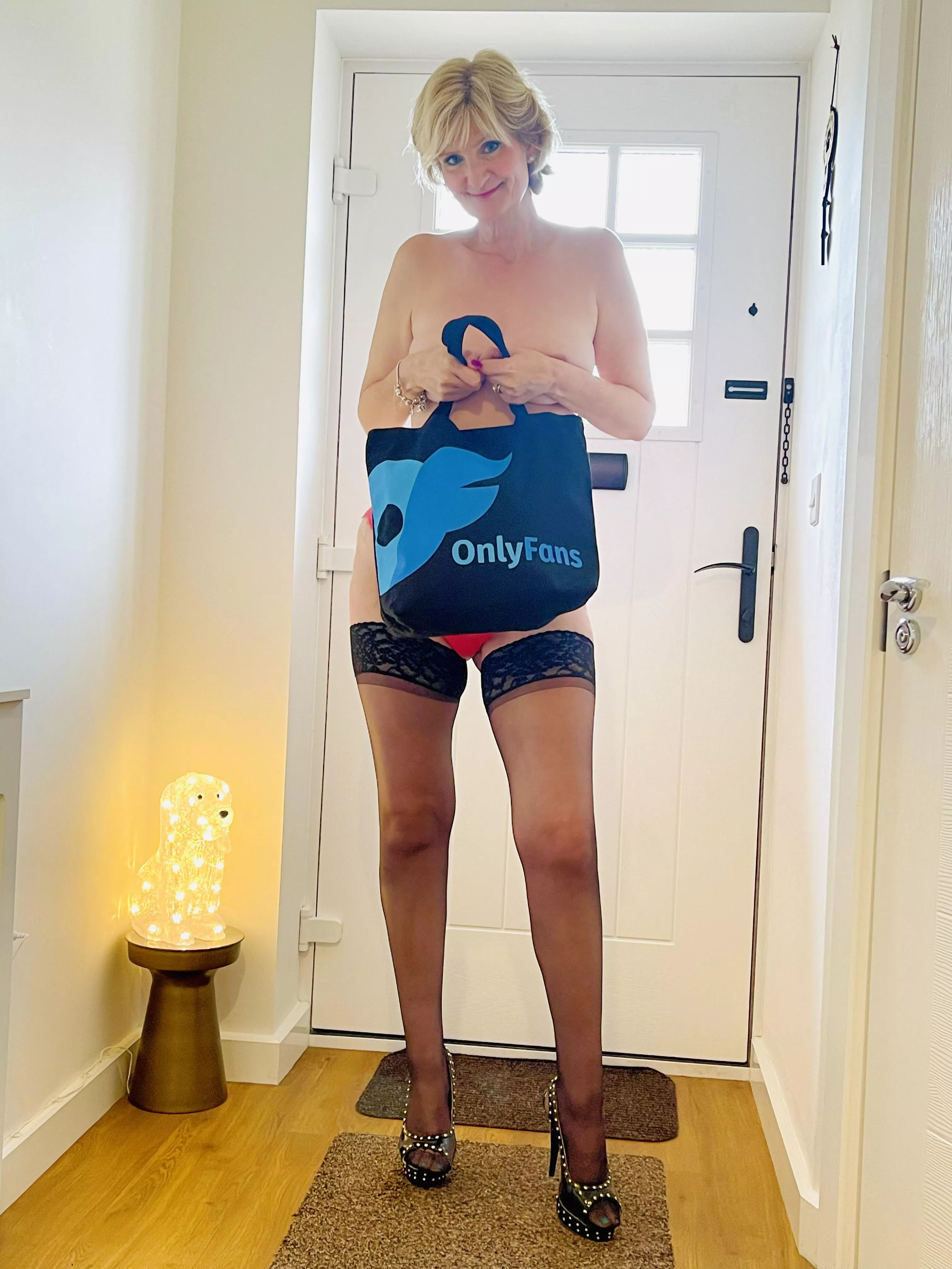 Gran’s going shopping, wanna cum?