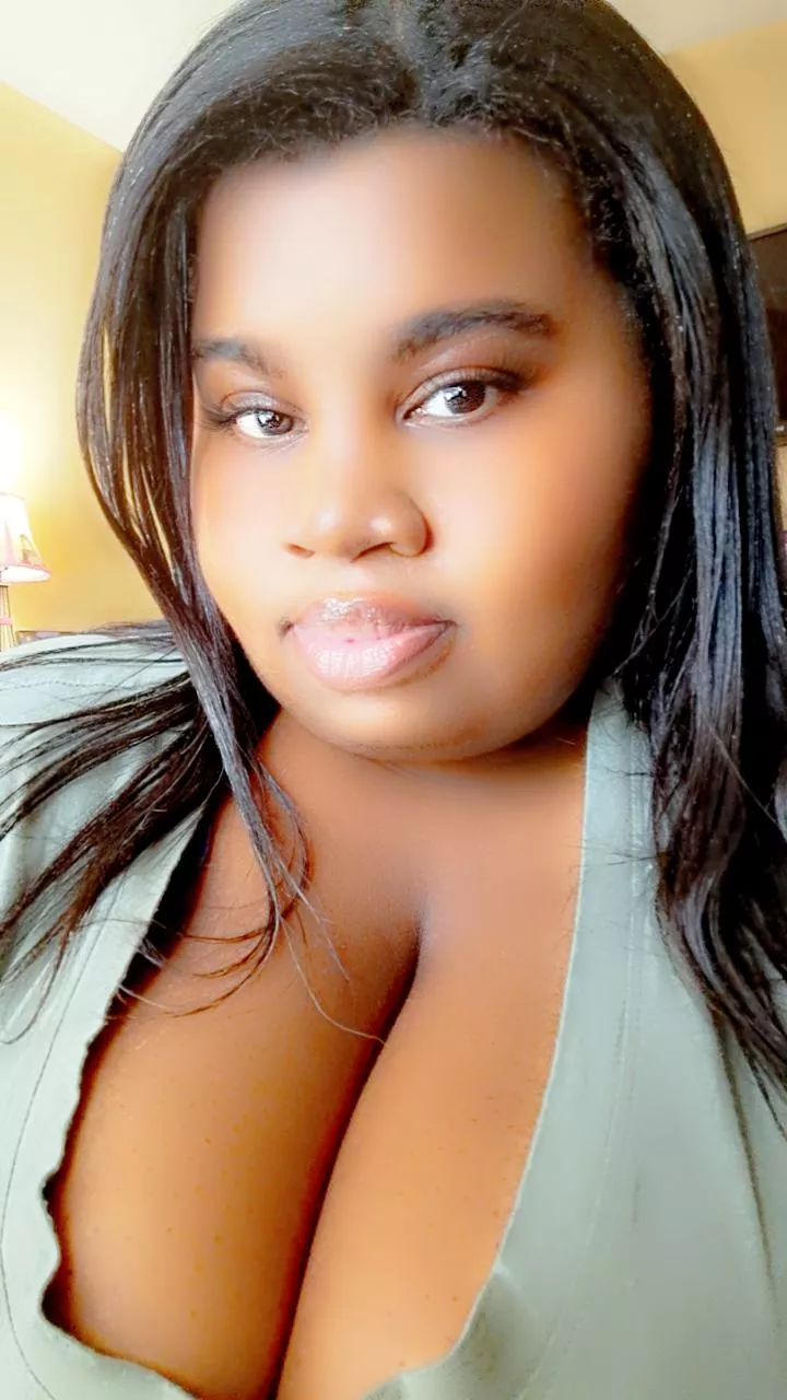 Green looks good on me. Lol