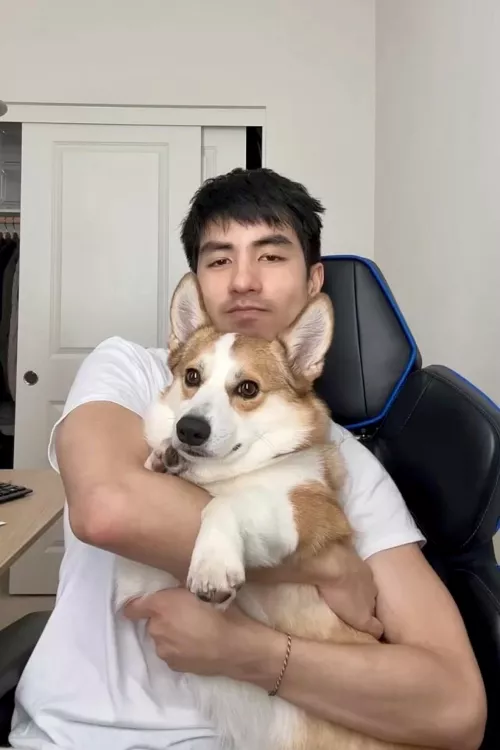 Helping to keep me company through the day 🐶