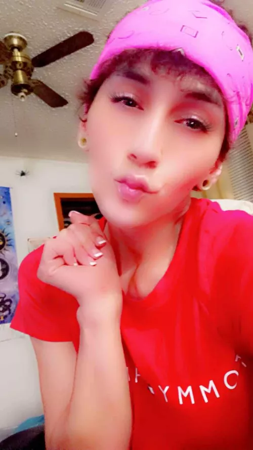 holy shit boys. i'm officially 32 years old today.