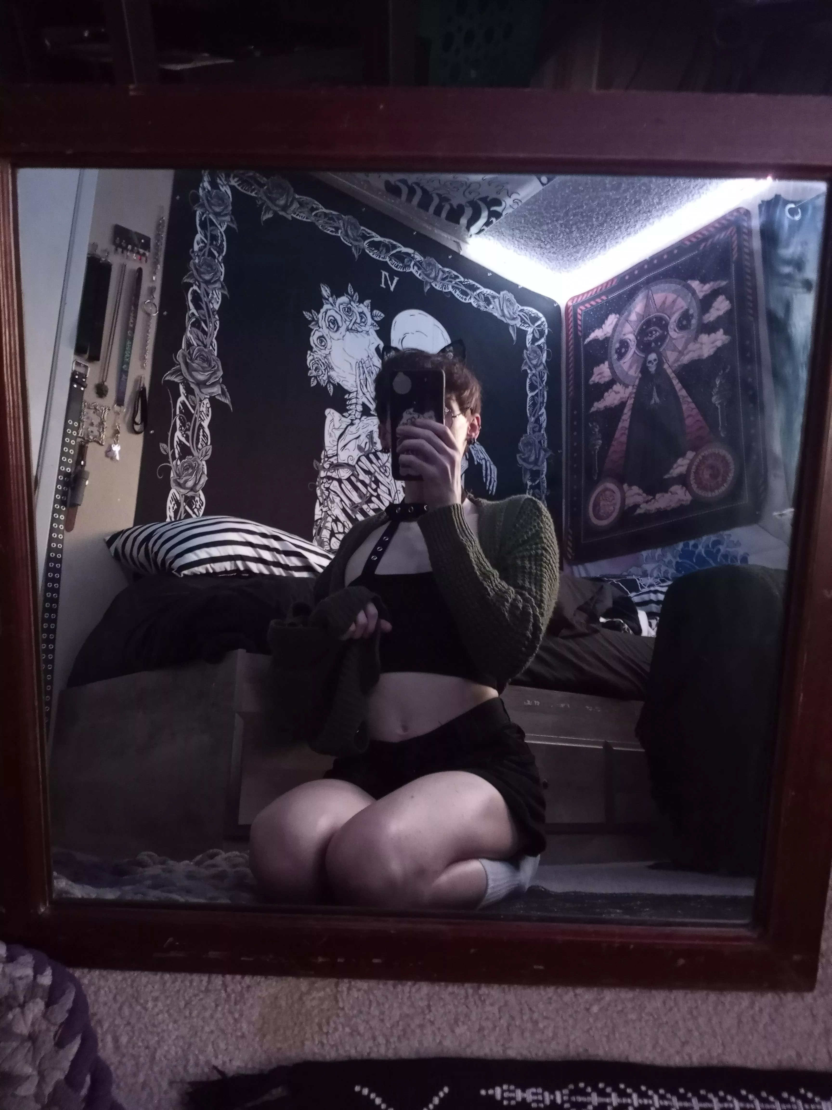 I hope I'm not too girlish for you~ <3