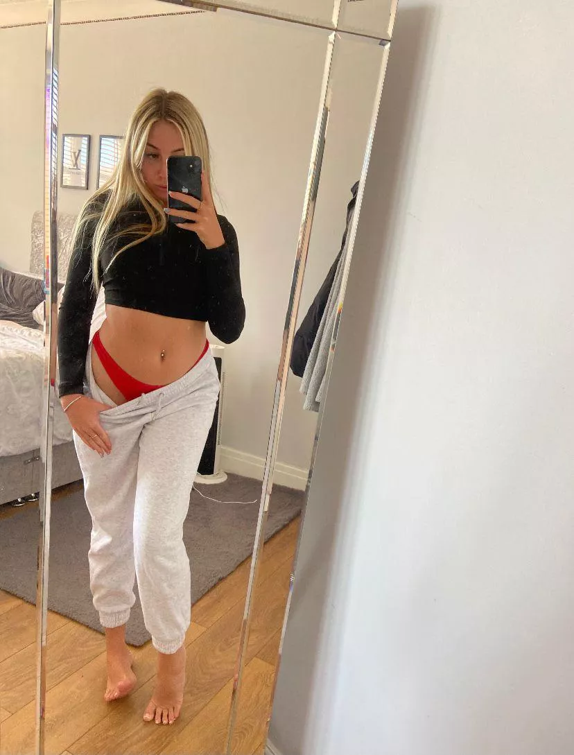 I think my crop top is really cute