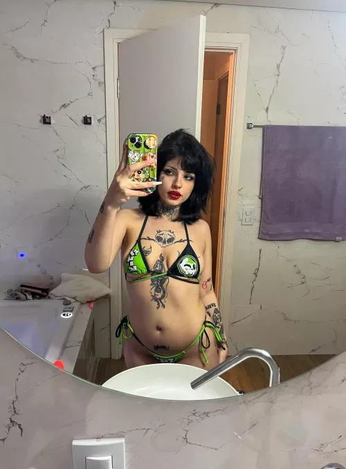 It's time for a little bedroom cardio