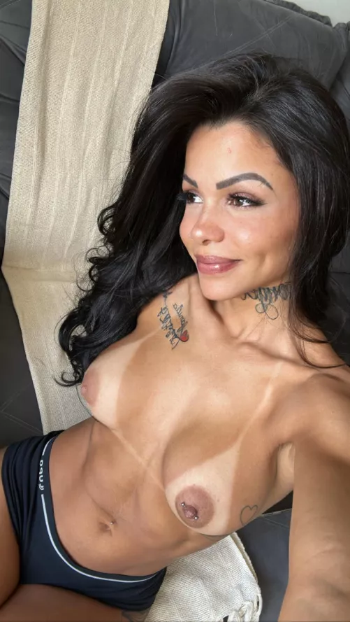 Just a tanned happy girl :) 