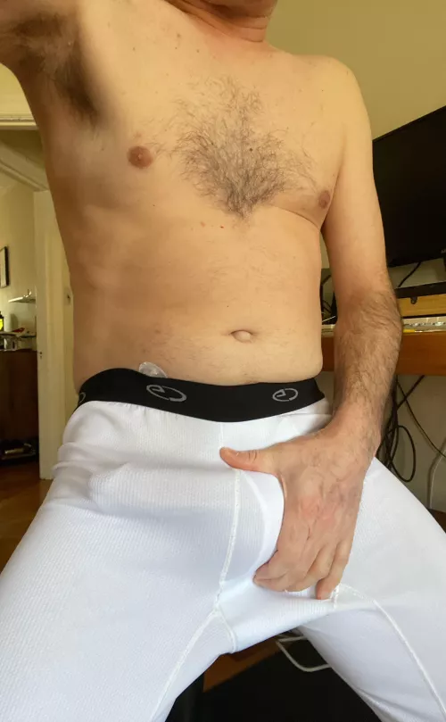 Just another dad bulge (49)…