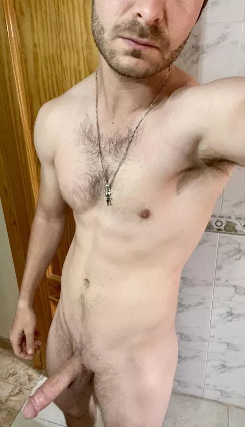 Let’s both hit the gym today 😉