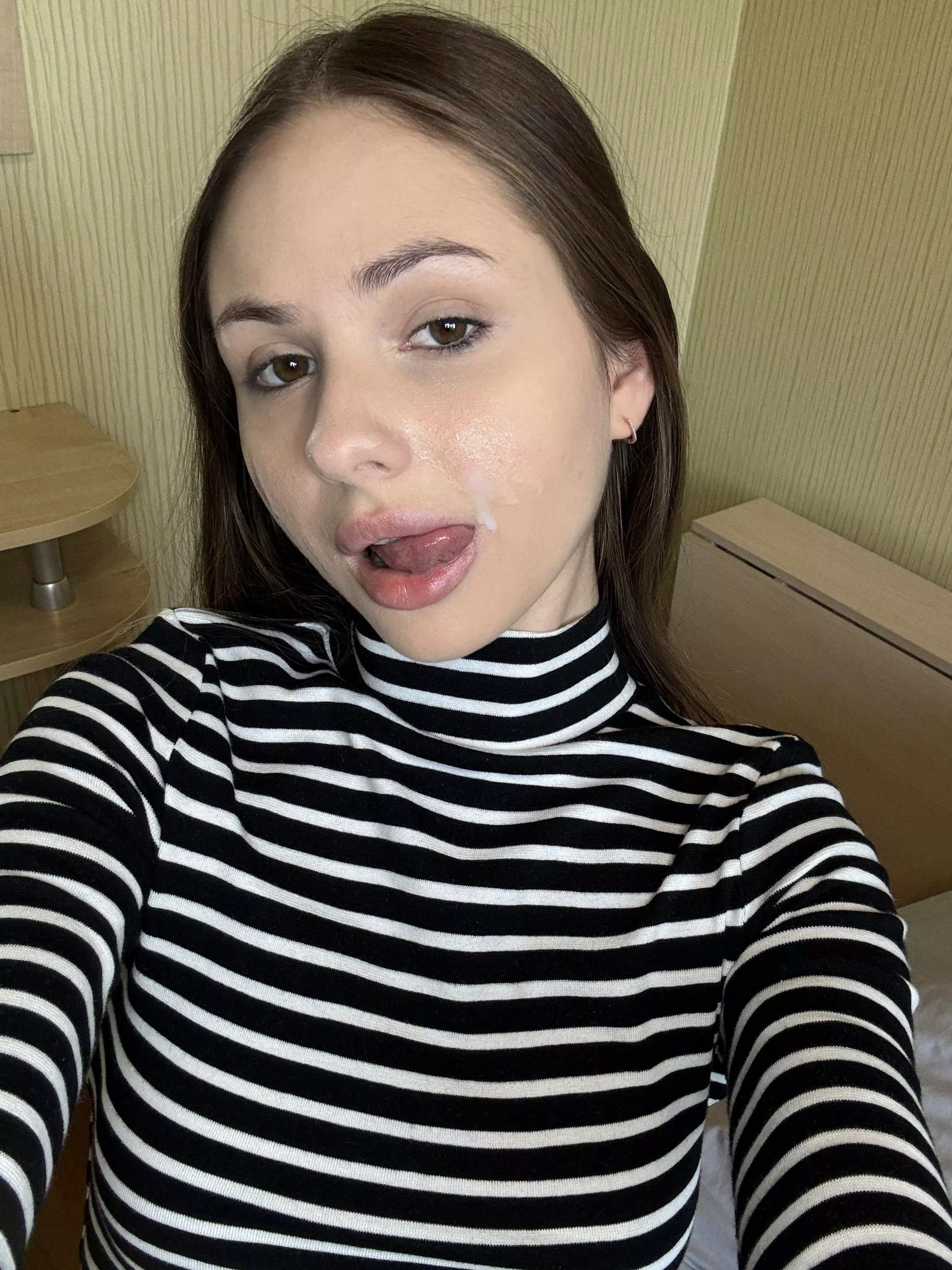 love cum on my face, can you add more