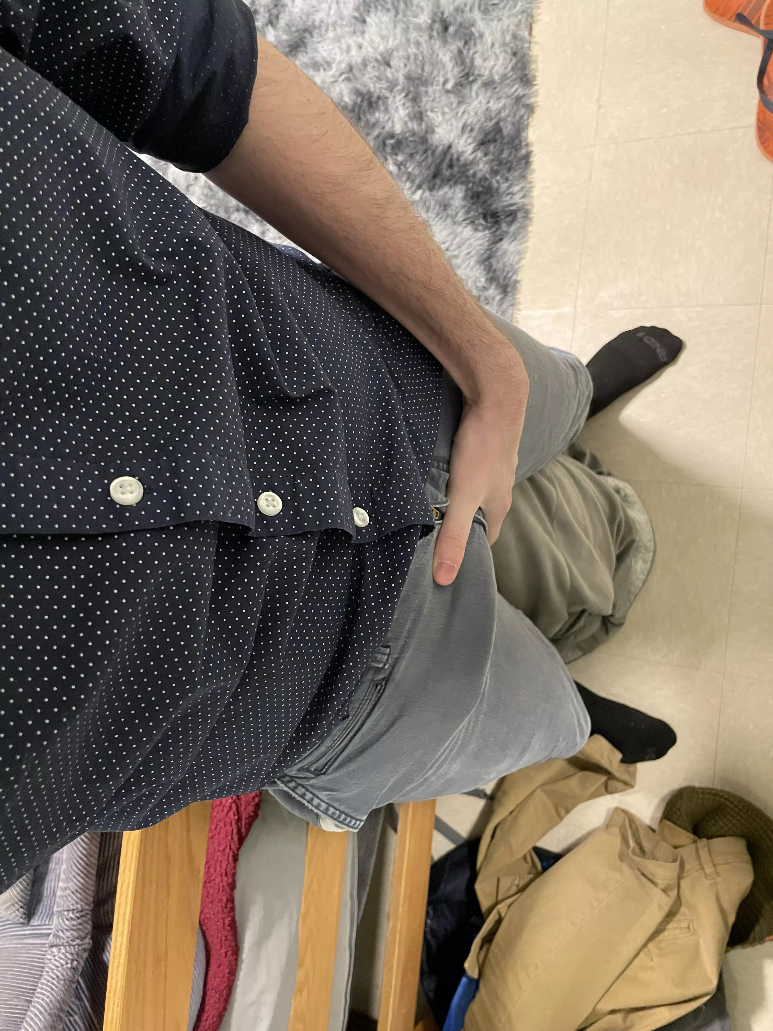 New to Reddit does my college gooner cock belong here