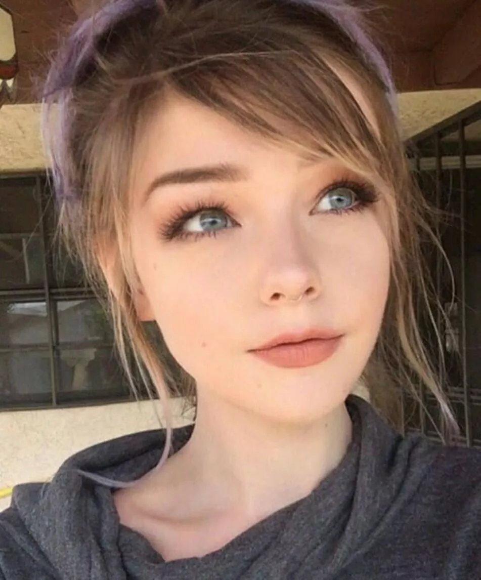 Nicole Eevee Davis