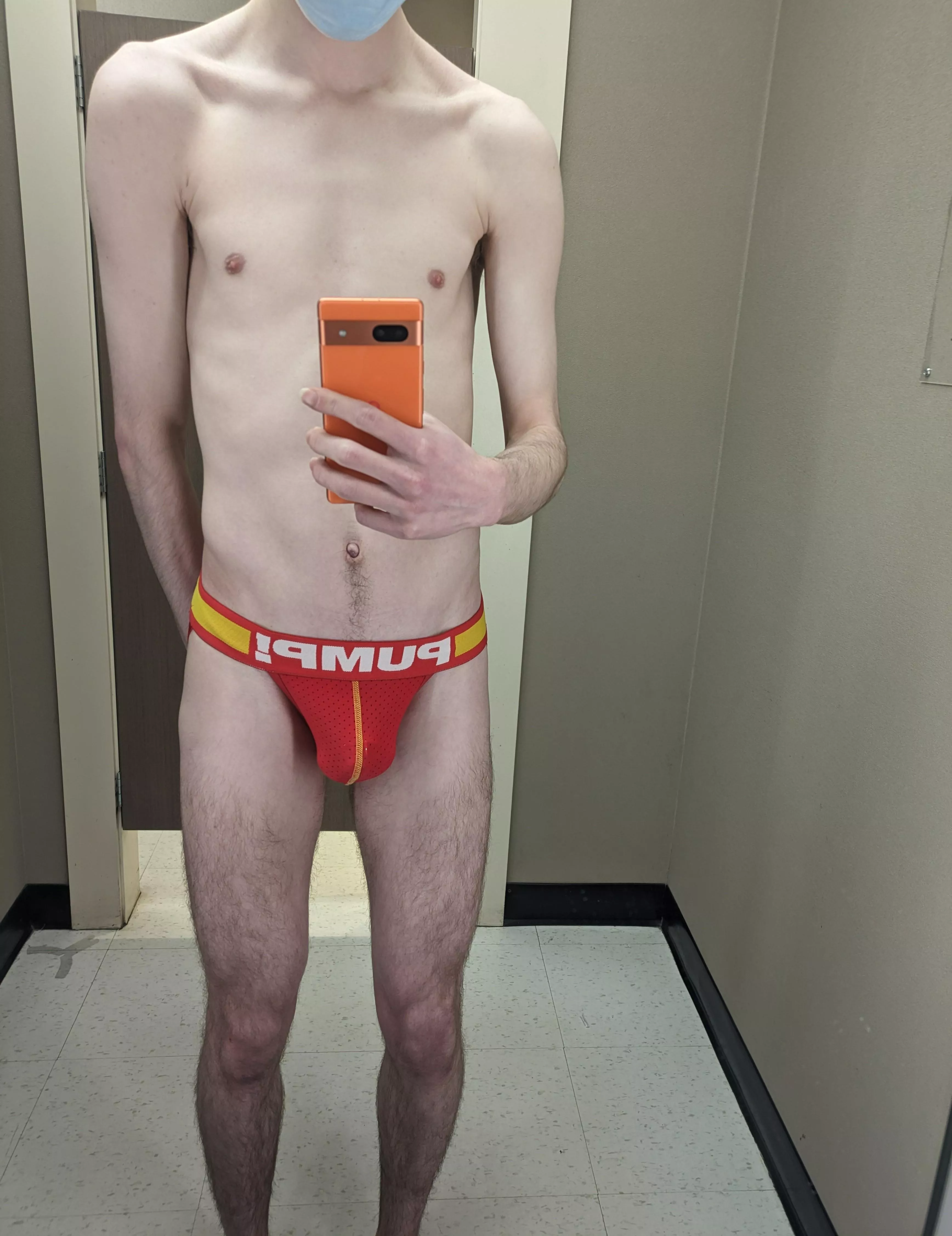 Pump in the fitting rooms 🥰