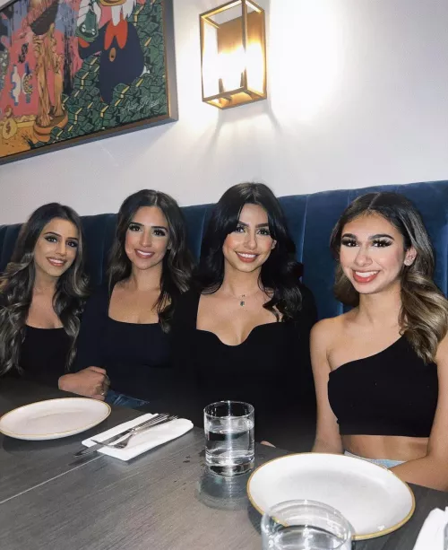 Restaurant girls