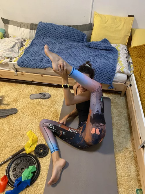 such a naughty position [F]