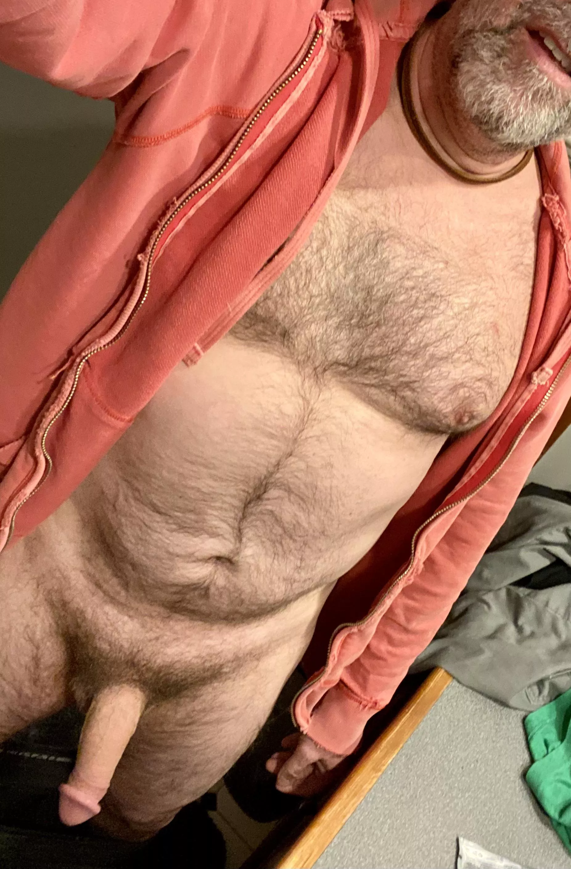 Sure I’m hairy, but insanely hairy?