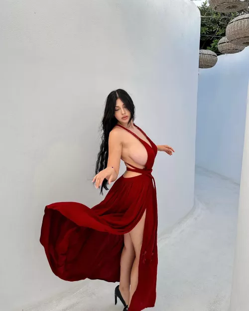 that's a real dress ❤️