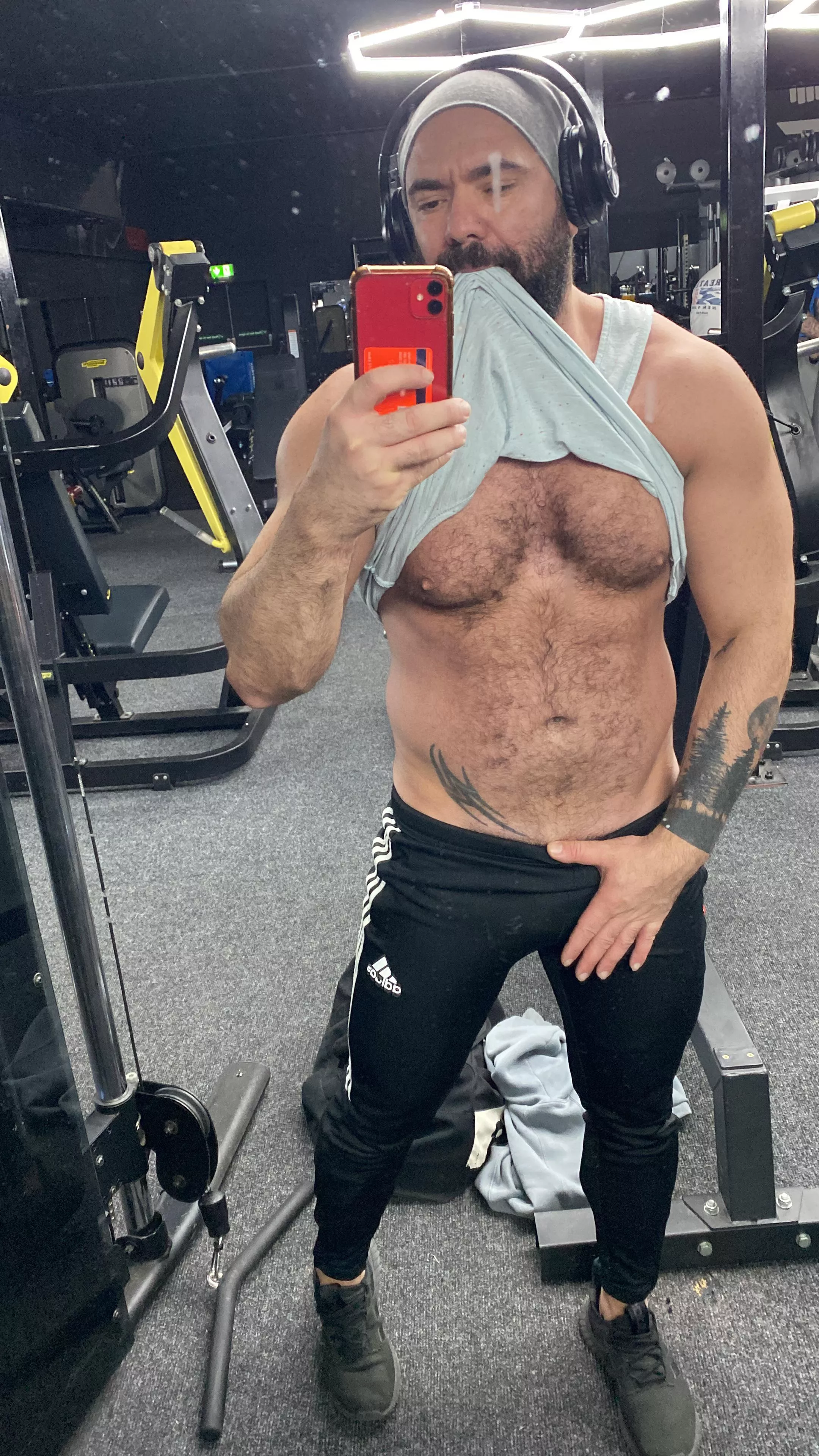 Time to lean! Time to lean!