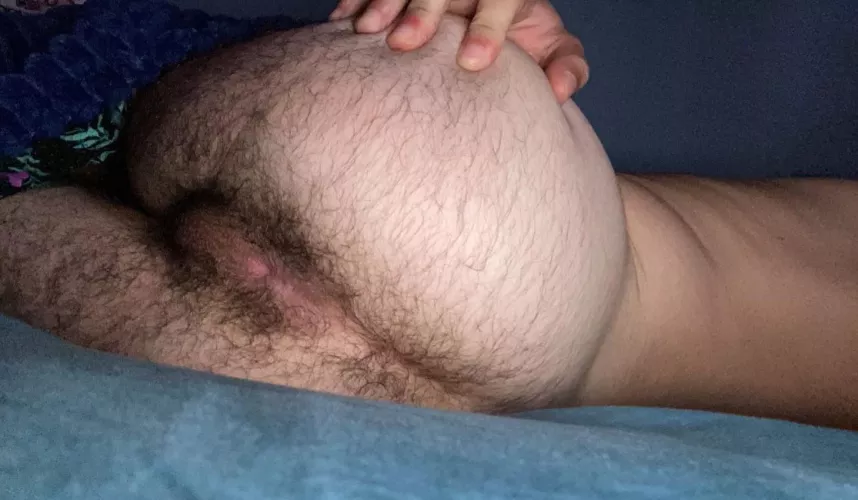 We’re “just friends” but I send you this…wyd