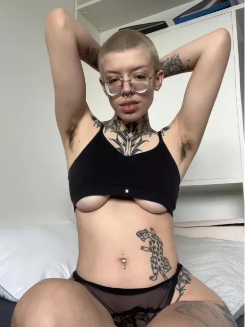 What would you take off first before eating this dish out? 😈😈