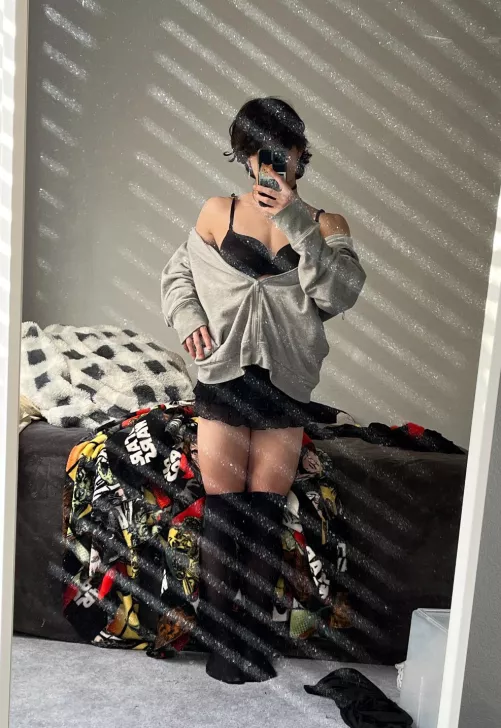 will u still love a 5’2 boy