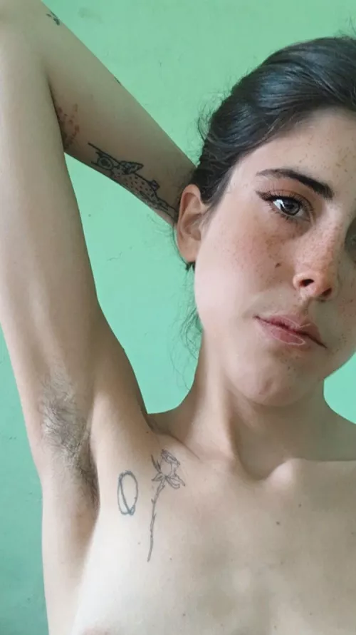 worship my delicious and sacred Goddess pit and the magical scent that hypnotizes you